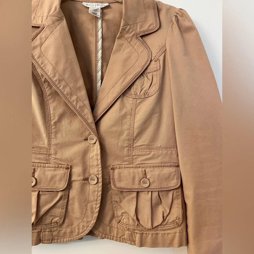 White House Black Market Tan Women's Blazer - Picture 2 of 5